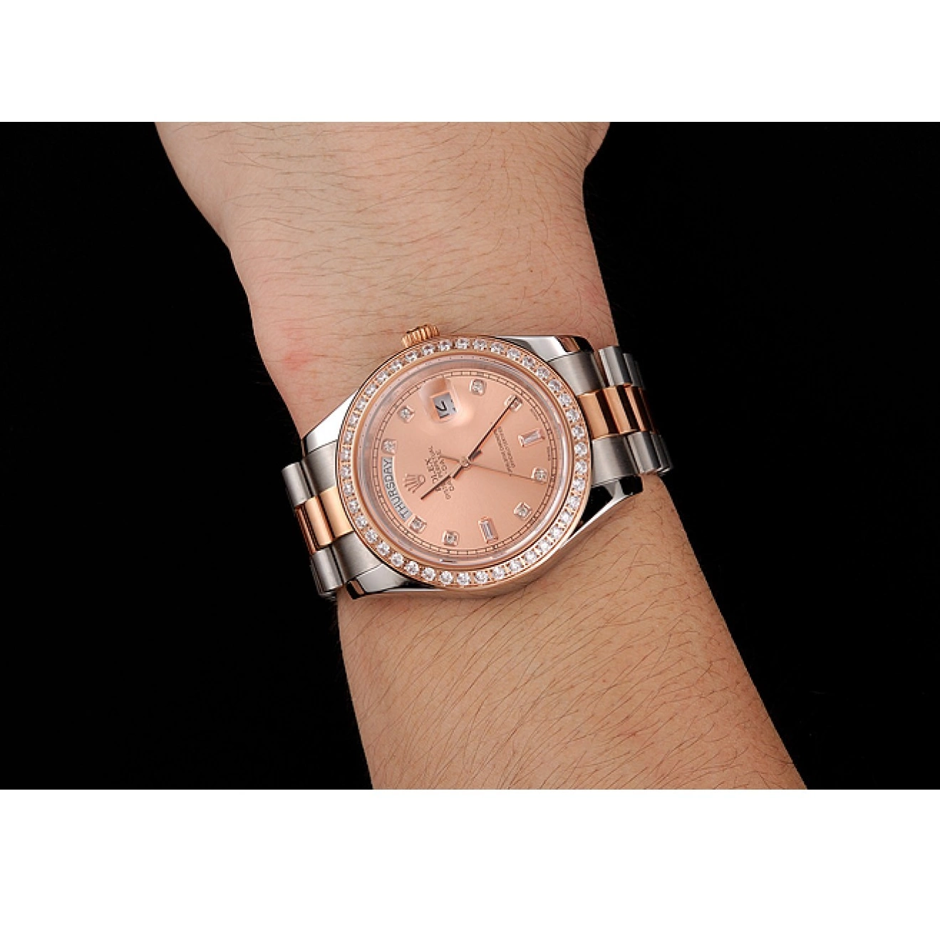 Aaa replica watch Diamonds Gold Staineless Bracelet Bezel Rolex Day-Date And Steel Rose 1454107 Swiss 0814